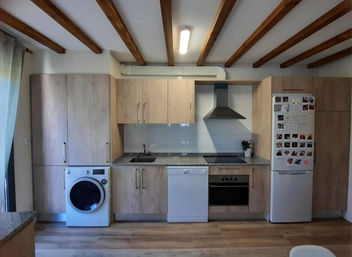 Preciosos Apartamentos A 15 Minutos De Comillas Periedo 외부 사진